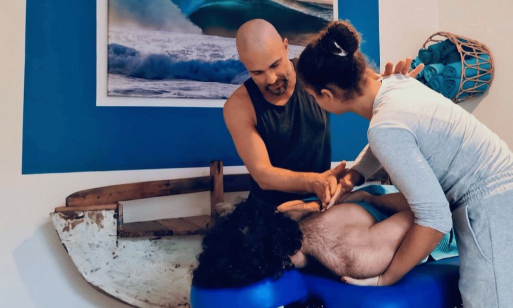 Gutscheine für einen Massage Workshop in Düsseldorf bei Azzurro Körpertherapie & Massagen